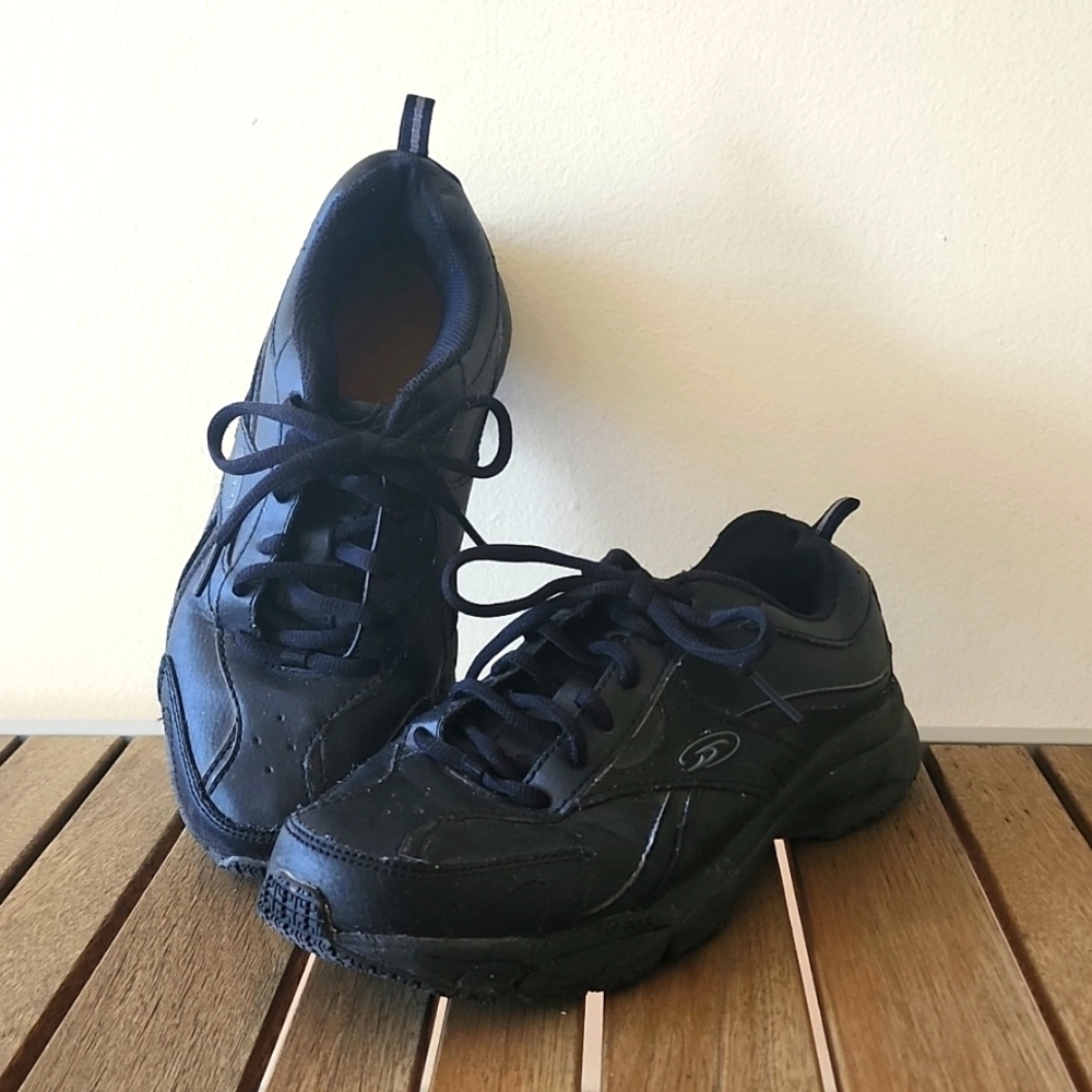 Dr. Scholl's Shoes sneakers slip resistant GUC.